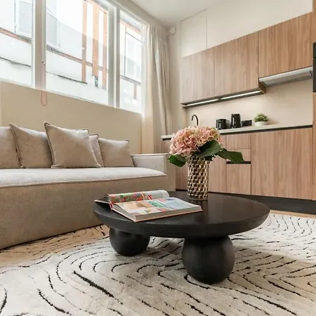Splendide De Luxe Saint-germain باريس